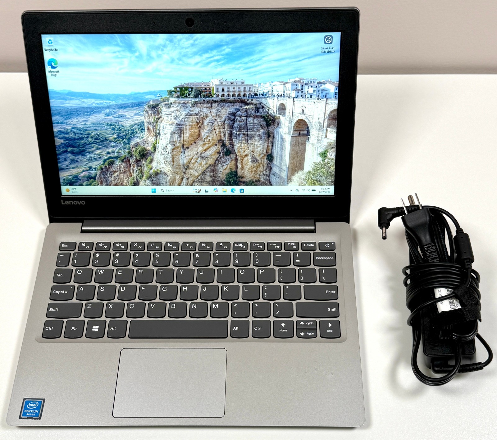 Lenovo ideapad 130S-11IGM 11.6″ 1.1GHz Pentium Silver N5000 4GB RAM 64GB eMMC