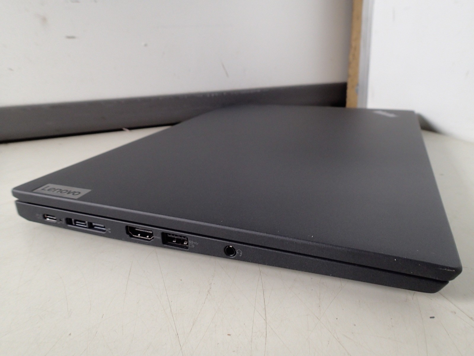 Lenovo ThinkPad x13 Gen 2i Intel i5 1135G7 2.40GHz 16GB RAM 512GB m.2 Win 11Pro