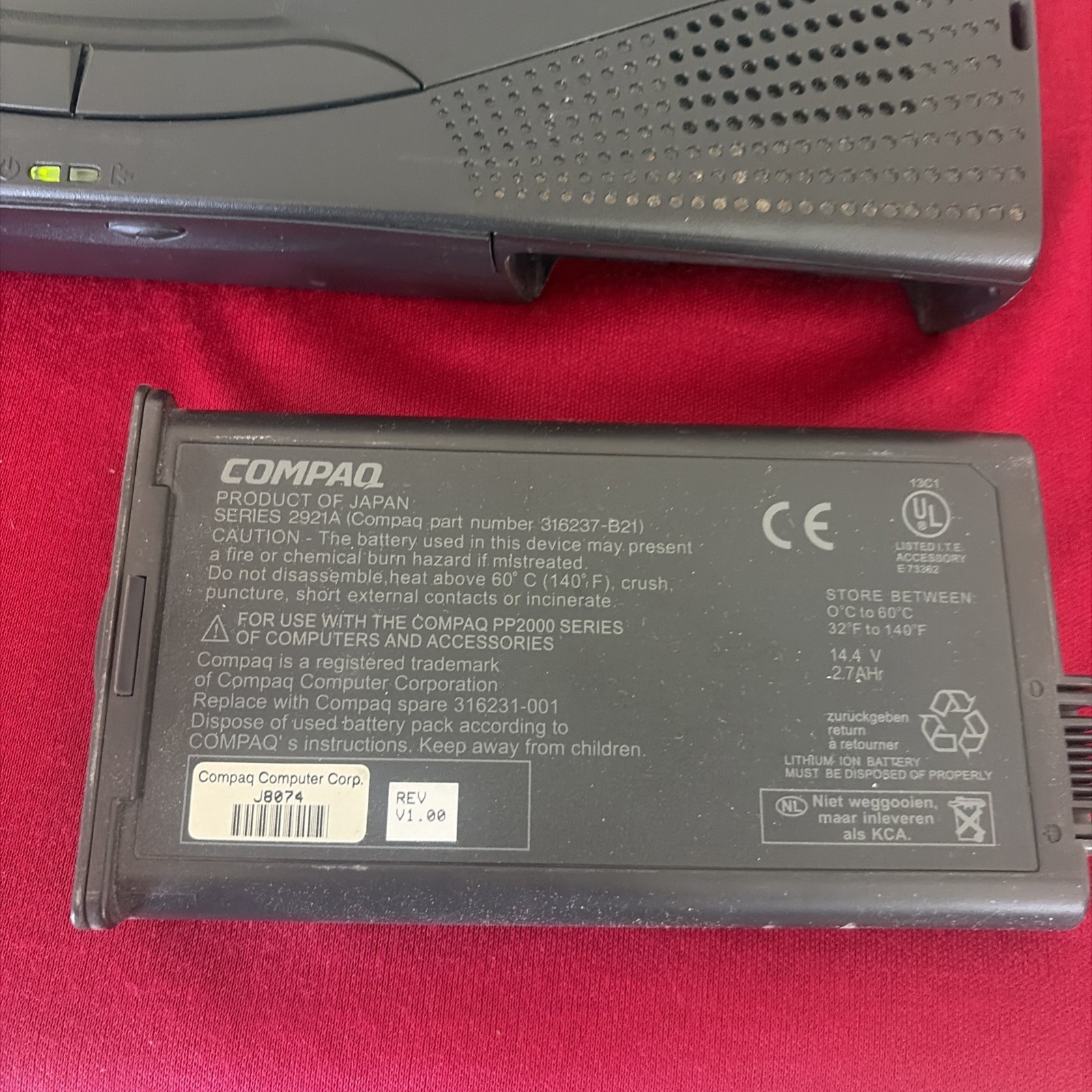 Compaq Armada 1700 Laptop Vintage Boots Power Cable HDD Floppy Caddy Battery