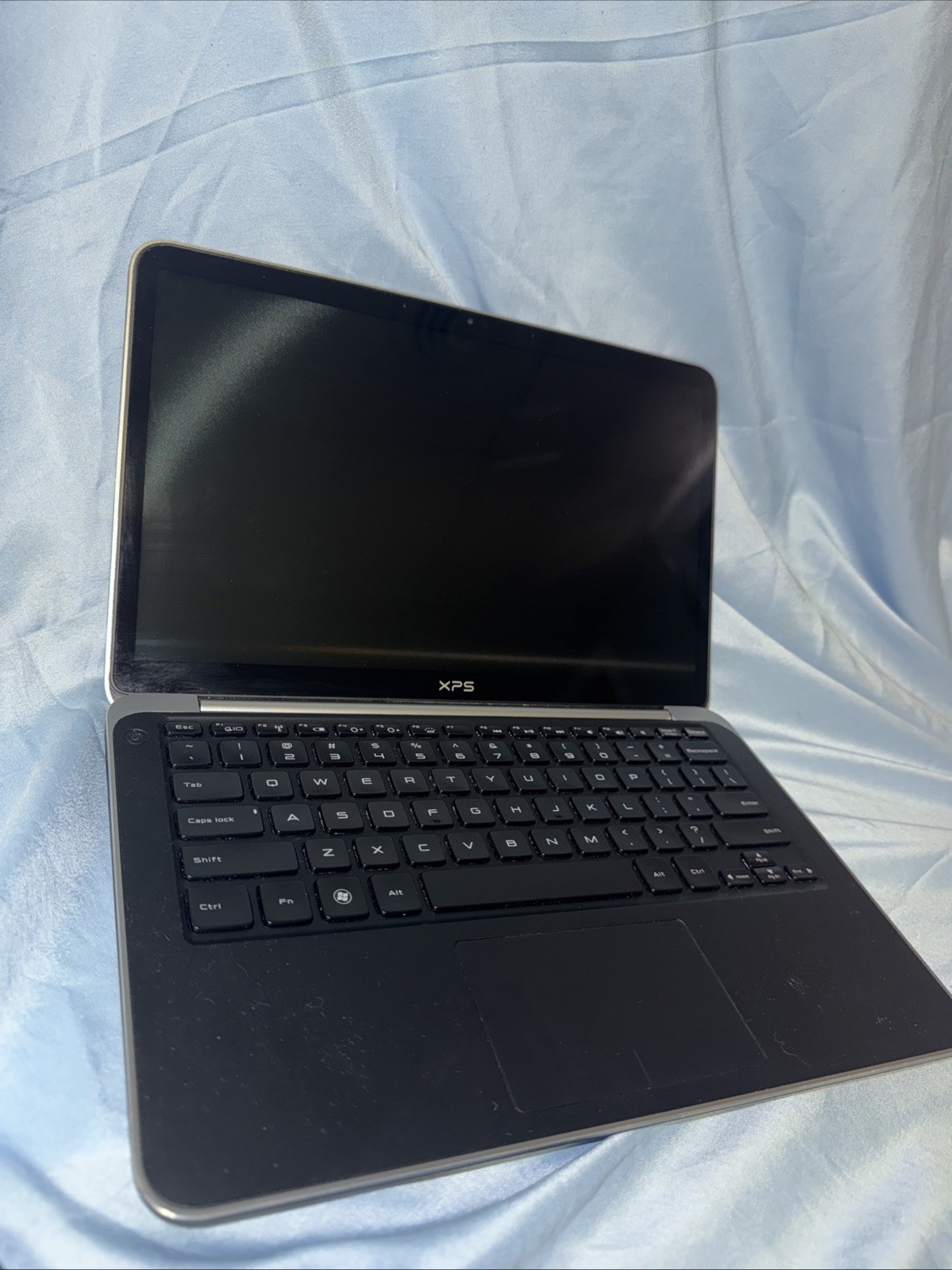 [FPNW] Dell XPS 13 L321X 13″ Intel Core i5 2nd Gen 1.6ghz 4GB RAM 128GB SSD
