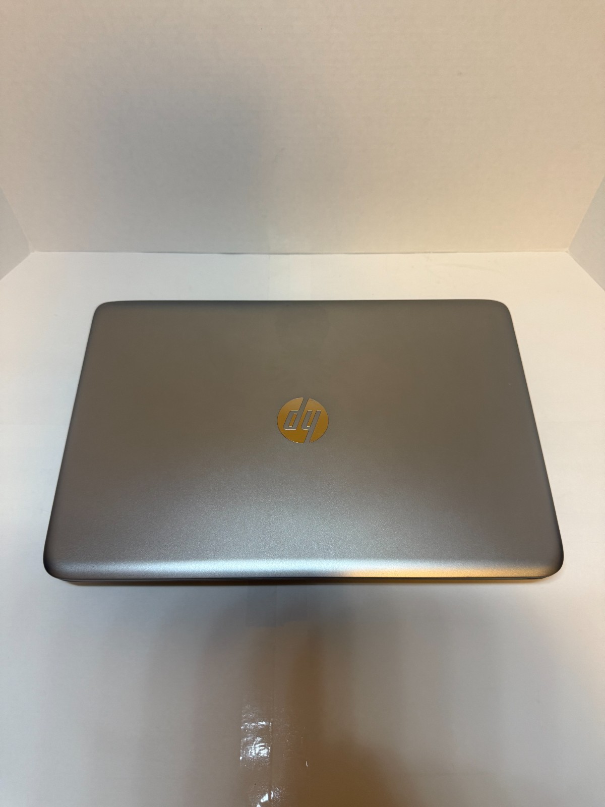 HP Envy Sleekbook AMD A10-5745m 2.10GHz 8GB Ram 1TB HDD Win 11 NEW BATTERY S4