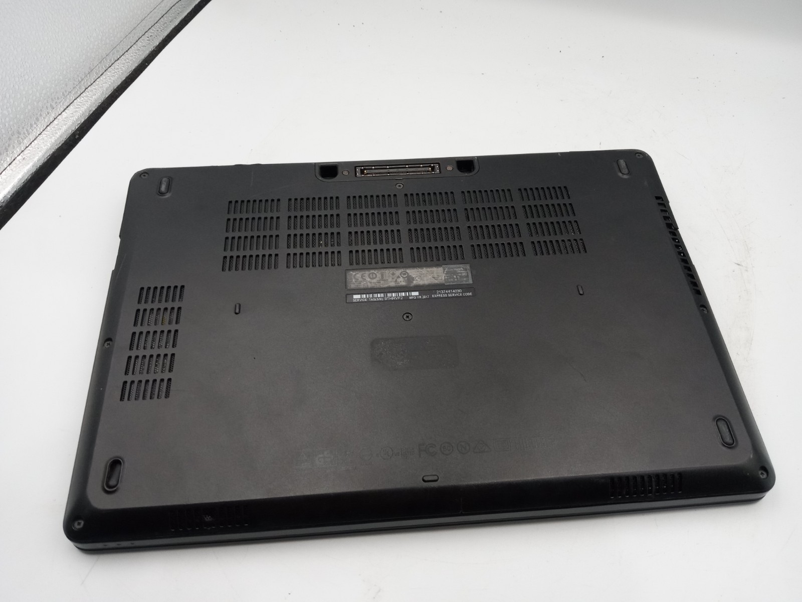 Dell Latitude E5470 14″ Touchscreeen i5-6440HQ 4GB RAM 128GB SSD Windows 11 -RR