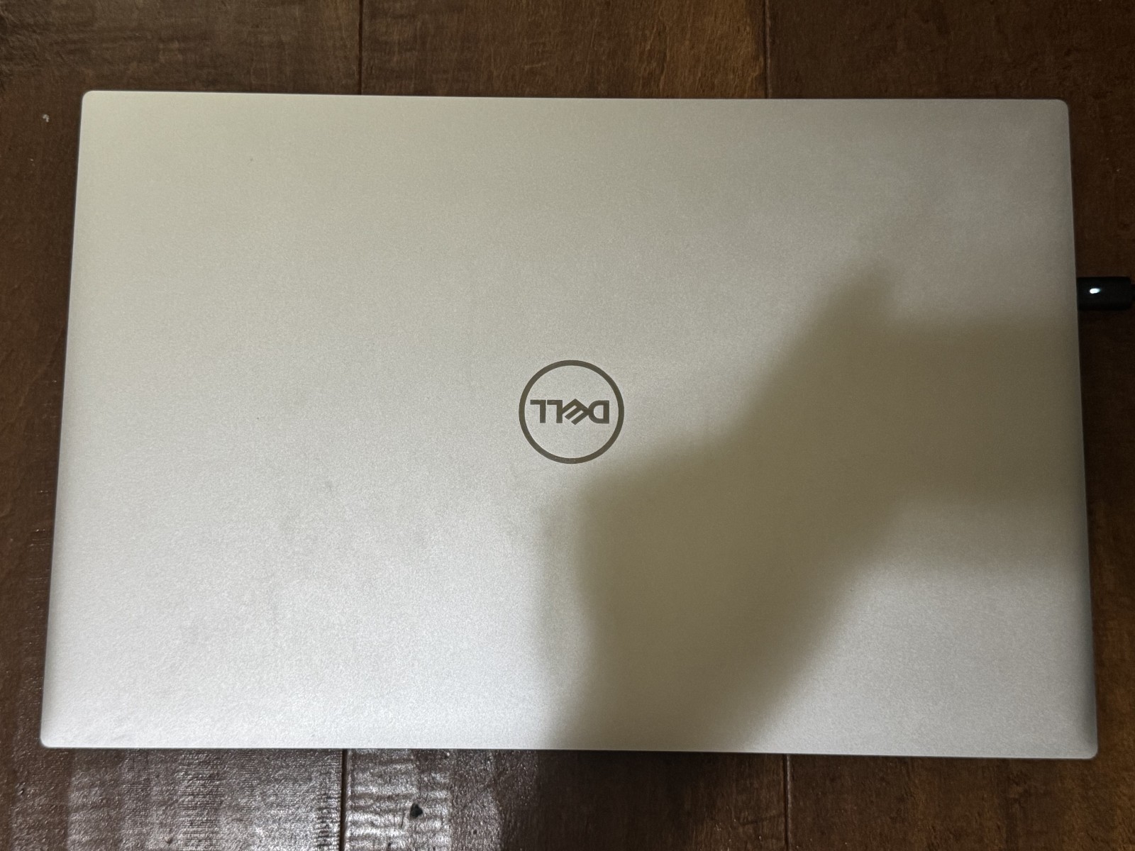 Dell XPS 17 9700 | i9 64GB RAM 2TB SSD RTX 2060 4k| No Battery| Boots on Charger