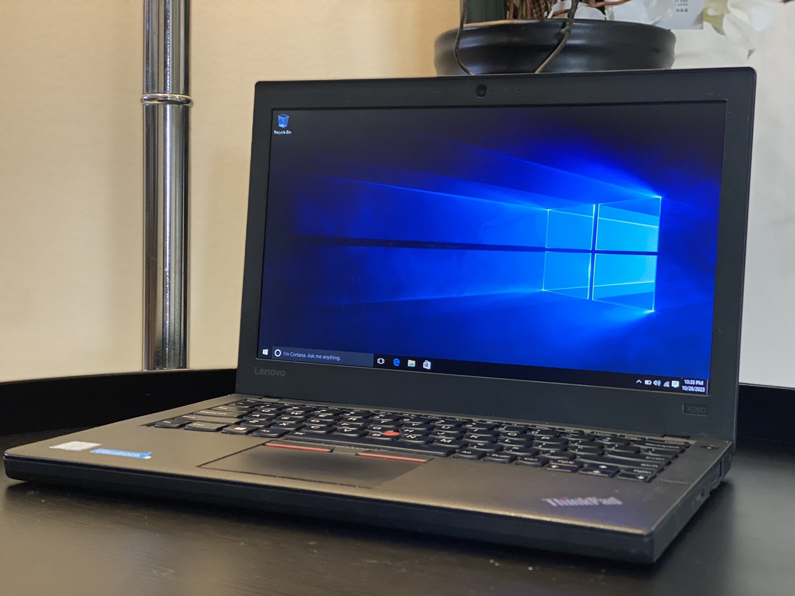 Lenovo ThinkPad X260/ i5 6300u 2.40Ghz/ 8GB RAM/ 1TBSSD/ 12.5″ HD HDMI Win10 Pro
