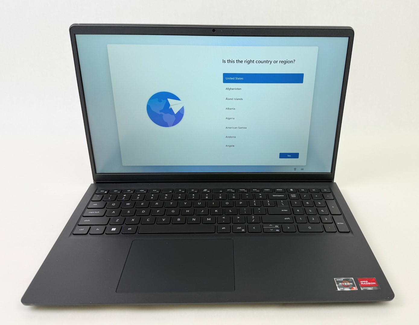 Dell Inspiron 15 3535 15.6″ FHD Touch Ryzen 5 7530U 8GB 1TB SSD W11 Laptop