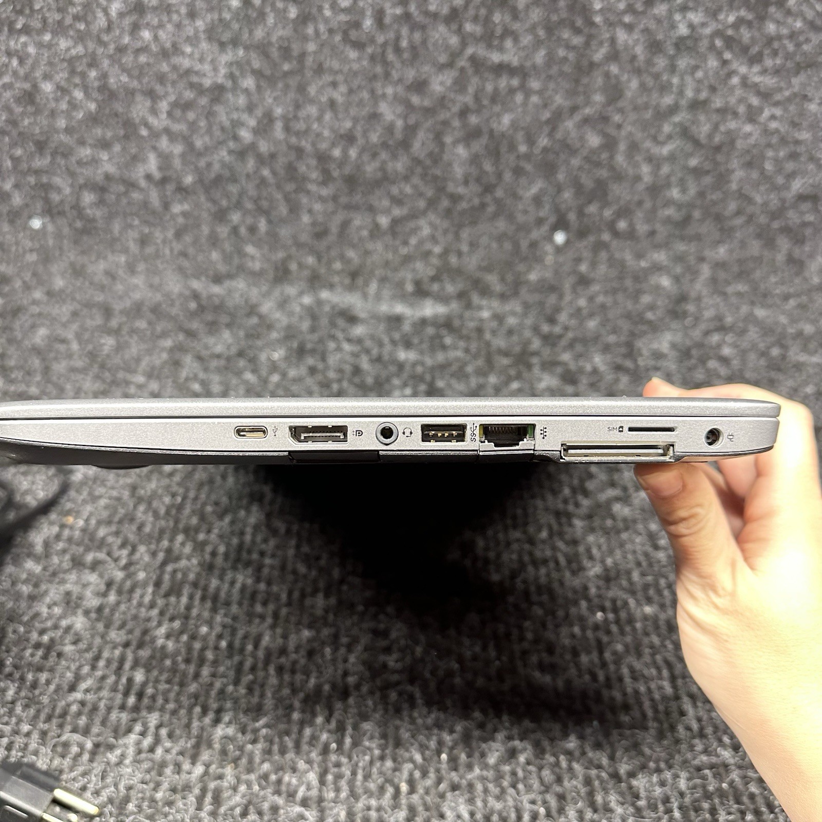 HP MT43 MOBILE THIN CLIENT 14” AMD PRO A8-9600B R5 8GB RAM w/AC NO SSD BAD BATT