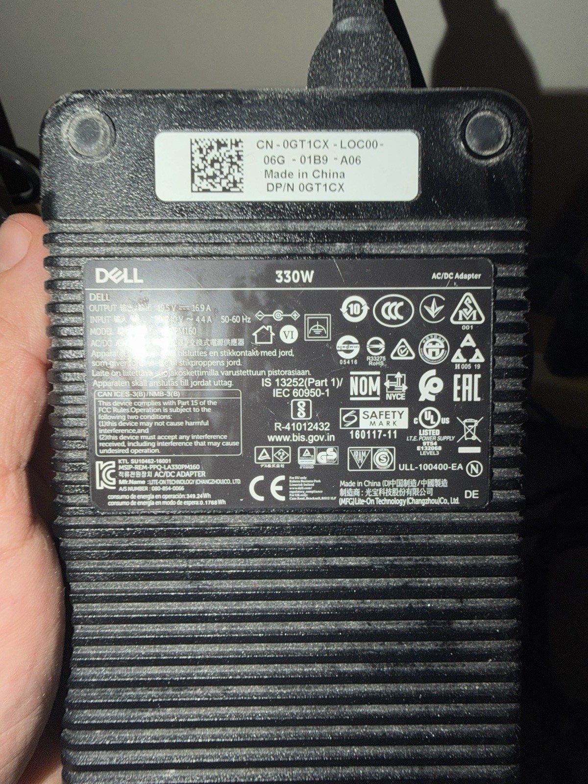 Alienware Area-51m R2 17.3″ i7-10700 16GB RTX 2070 Super 1TB SSD W11