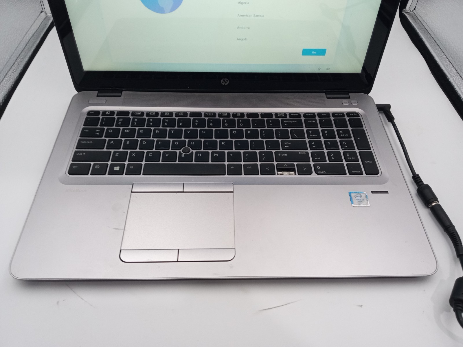 HP EliteBook 850 G3 15″ Touchscreen i5 8GB 128GB Win11 – NO BATTERY – READ -RR
