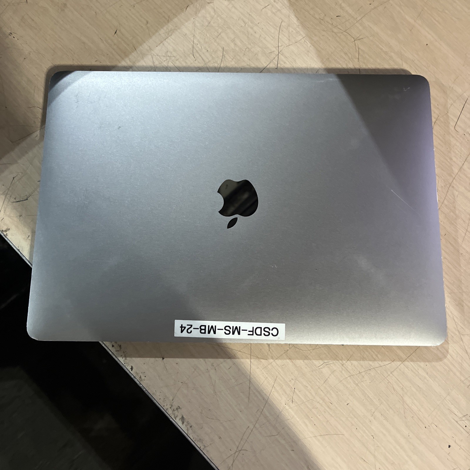 APPLE MACBOOK PRO 13″ MID-2017 CORE I5-7360U 2.3GHZ 8GB RAM NO HD +