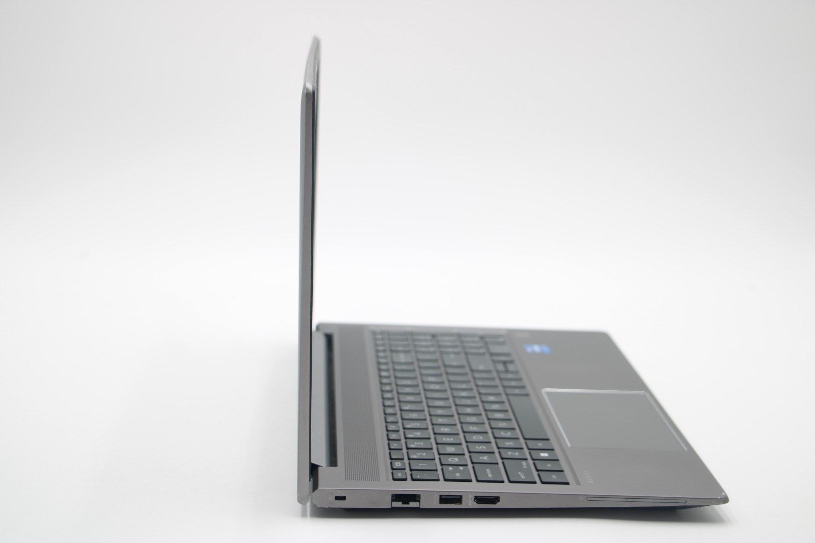HP ZBook Power 15.6″ G10 *2.4GHz i7-13700H /32GB RAM /1TB SSD /NVIDIA RTX A1000*