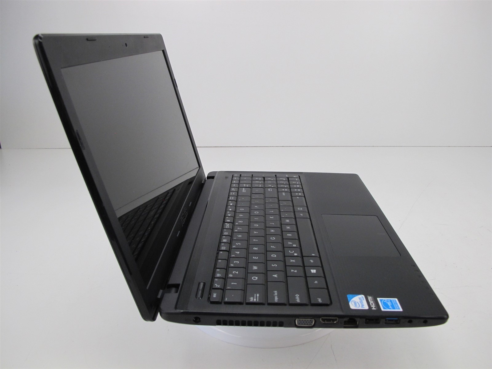 Asus X55A Notebook PC Intel Pentium C PU B980 2.40GHz 4GB RAM No HDD 15″ Screen