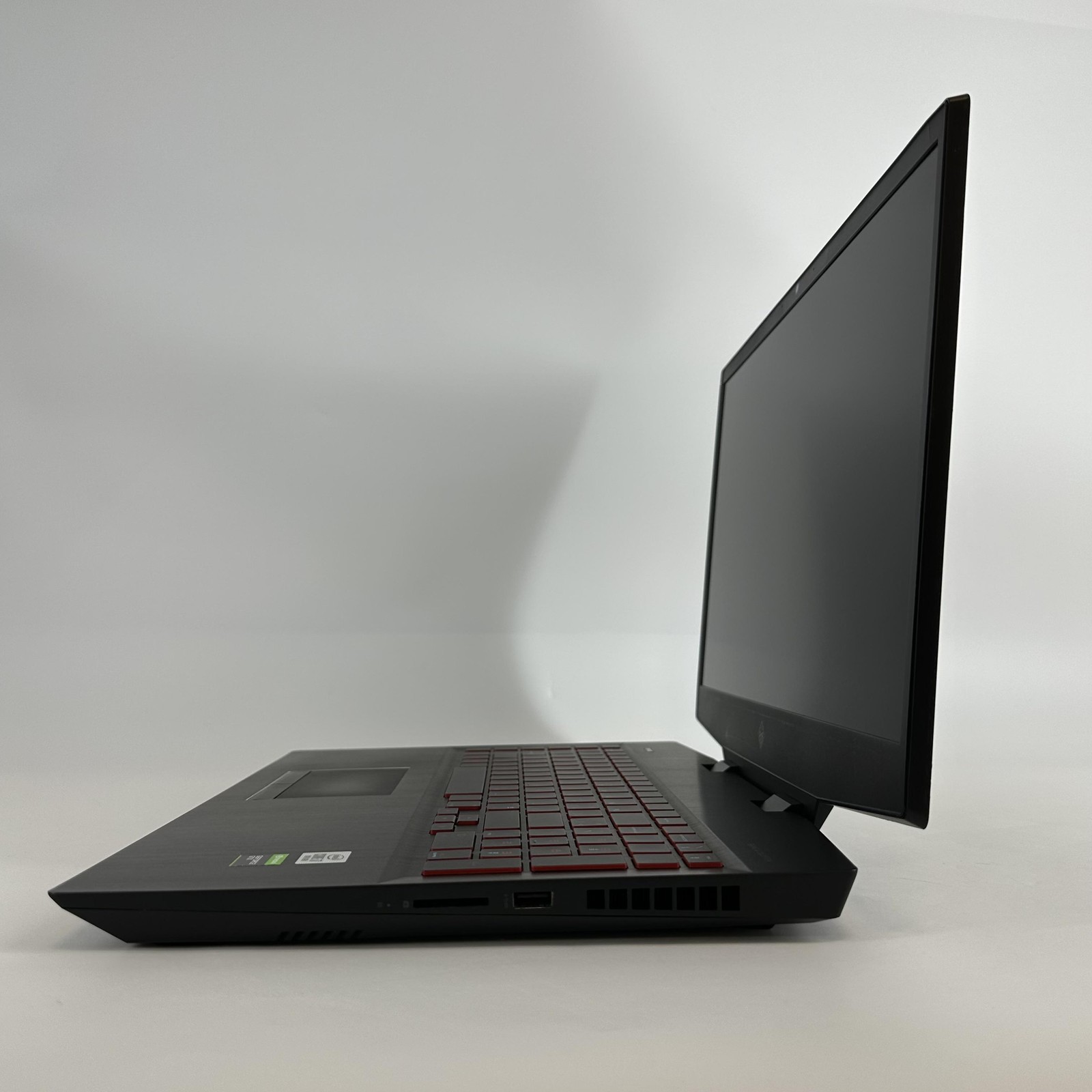 HP Omen 17 FHD i7-10750H 2.60GHz 16GB 256GB SSD/1TB HDD GTX 1660 Ti Good