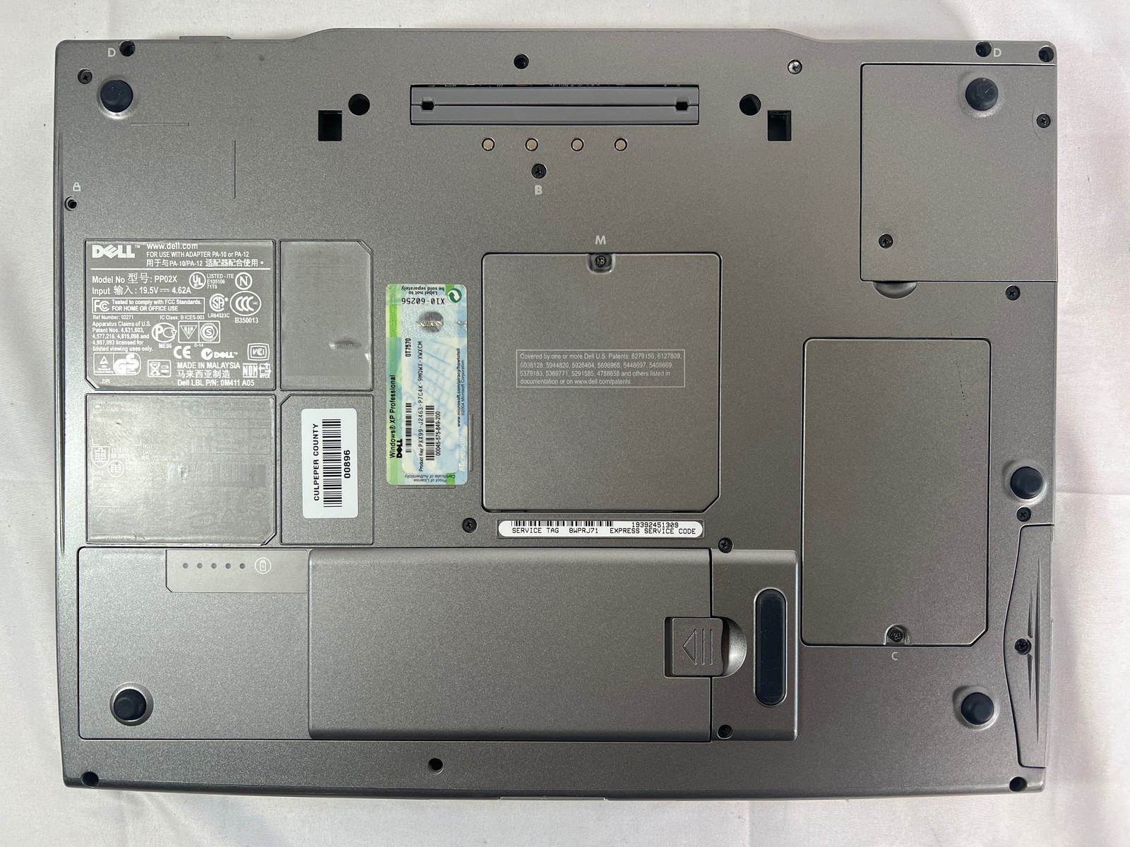 Dell Latitude D800 WinXP Pentium M 1.70GHz 2 GB 40GB 15.4″ 1920×1200