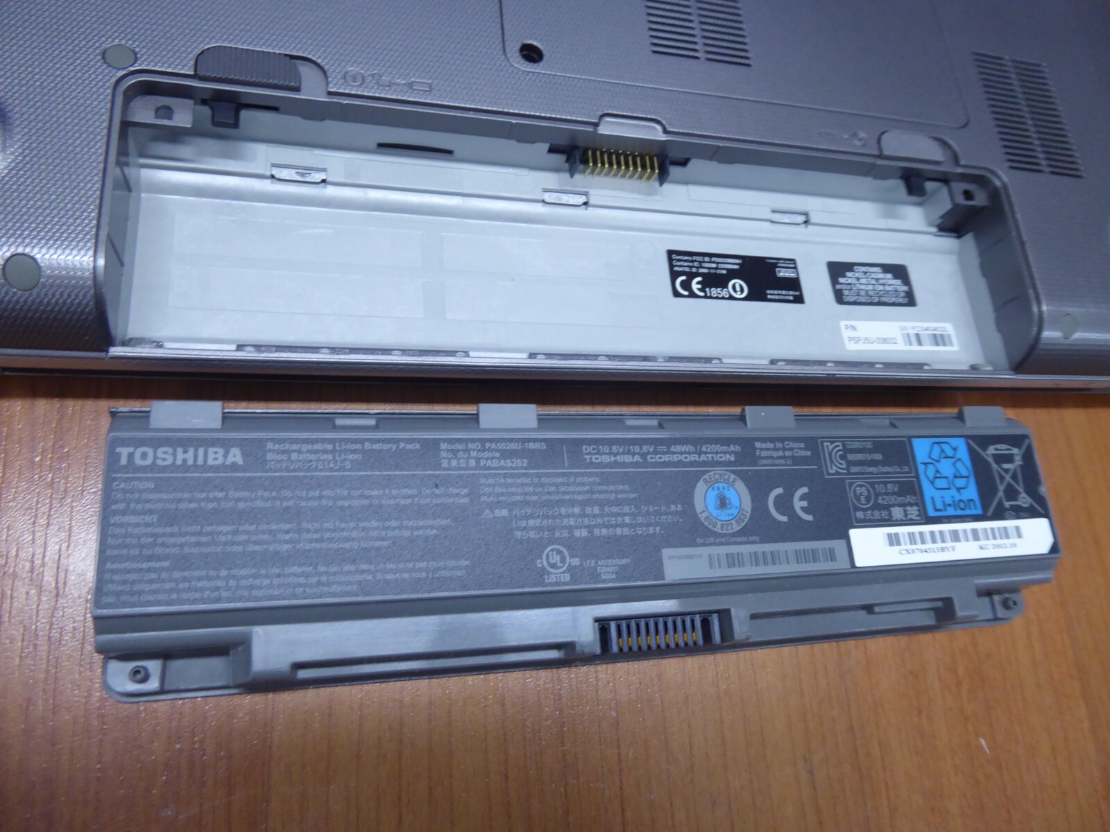 TOSHIBA SATELLITE P845T -S4305 14″ i3-3217U 1.86GHz 8GB 240GB SSD WINDOWS 10 HOM