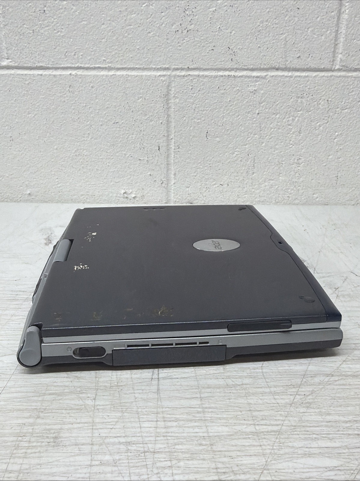 Acer TravelMate C100 PC XP Tablet – Untested For Parts Or Repair