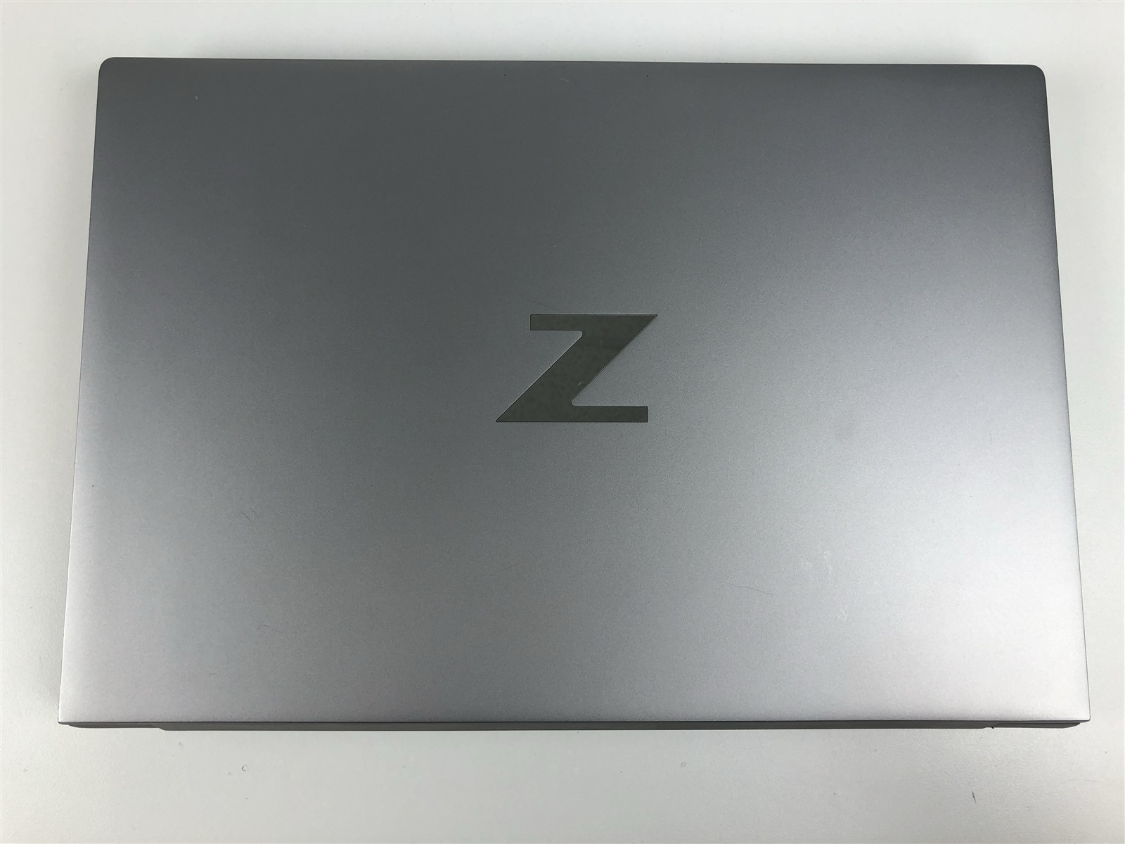 HP ZBook Fury 16 G9: Core i7-12850HX 2.1GHz – 32GB – 1TB – RTX A3000 Mobile