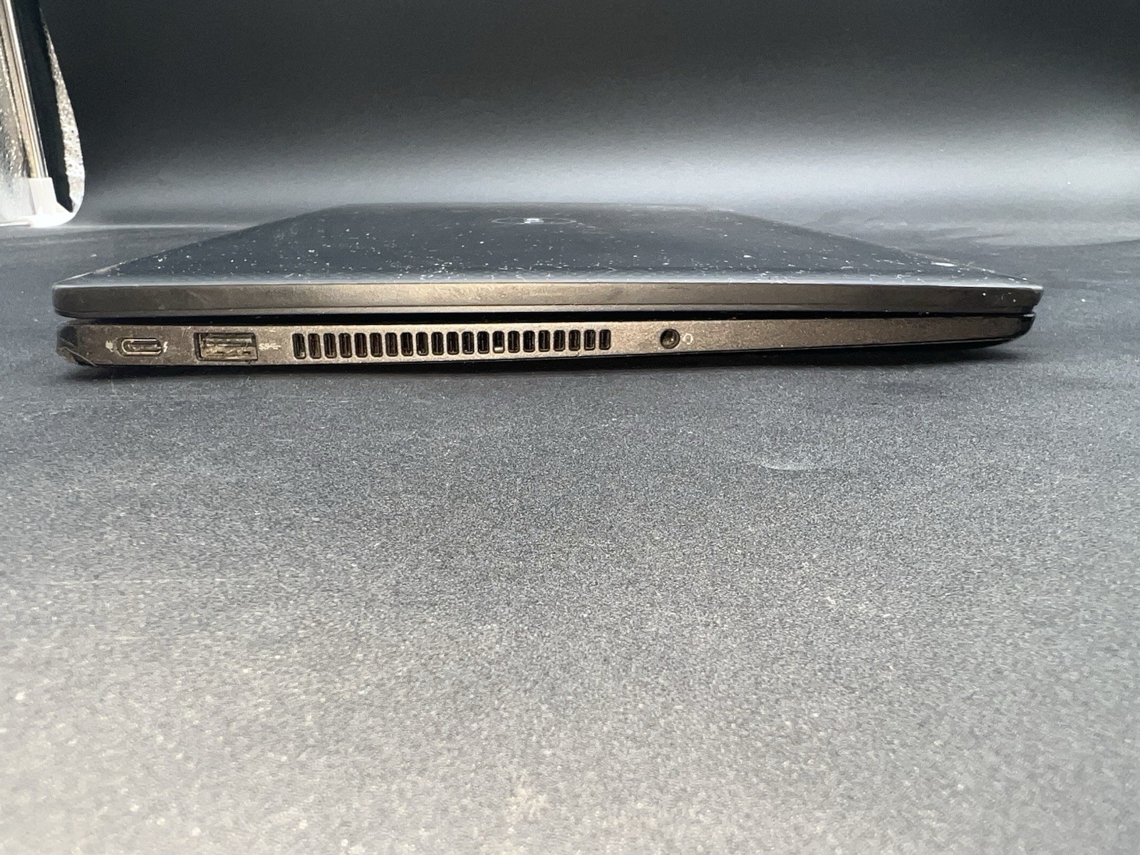 Dell Latitude 7520 15.6″ Intel i5-1145G7 2.6GHz 16GB RAM 256GB NVMe NVMe Win11P