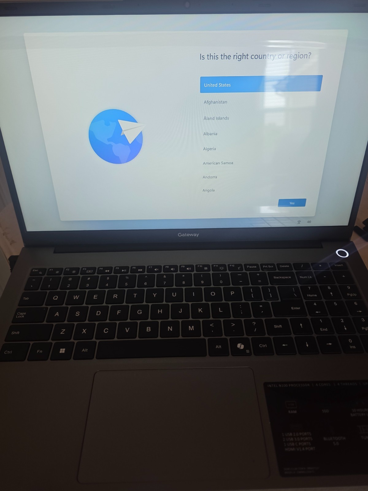 Gateway GWNN11554, 15.6″ FHD Laptop Intel N100 4GB RAM 128GB SSD Win 11 S