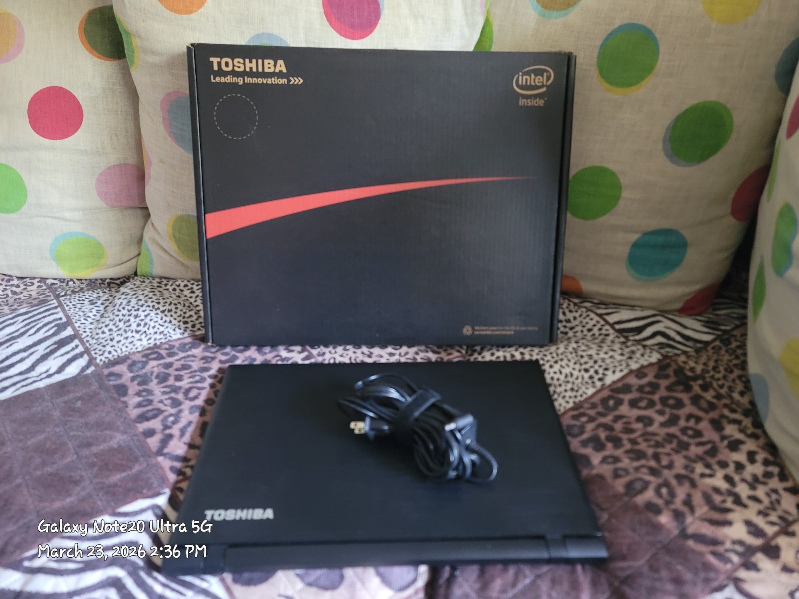 Toshiba Satellite C55-C5240 Intel i5-5200U 2.2GHz 8 GB NO HDD