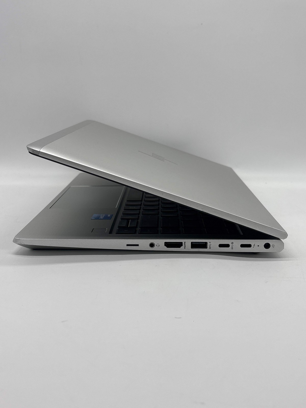 HP EliteBook 640 G10 i5-1350P 16GB RAM 256GB SSD Used