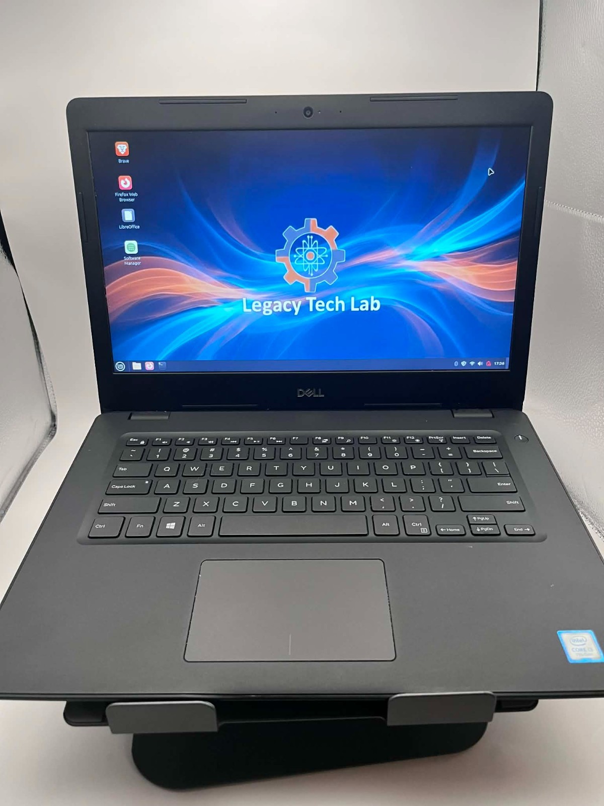 Linux Mint Fast Dell 14″ Laptop i3-7th gen 8GB 128GB SSD,Battery/AC| Warranty