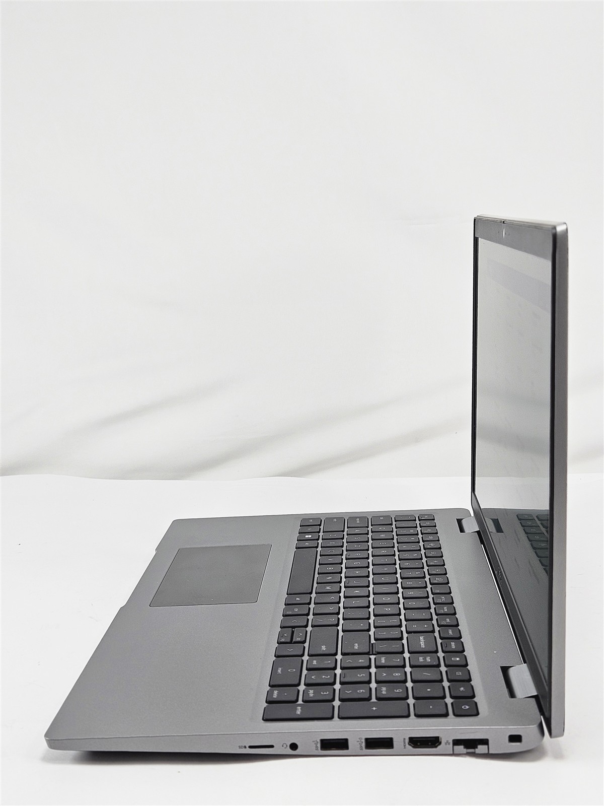 Dell 15.6″ Latitude 5530 Intel Core i5-1235U 16GB RAM 256GB SSD Laptop Gray