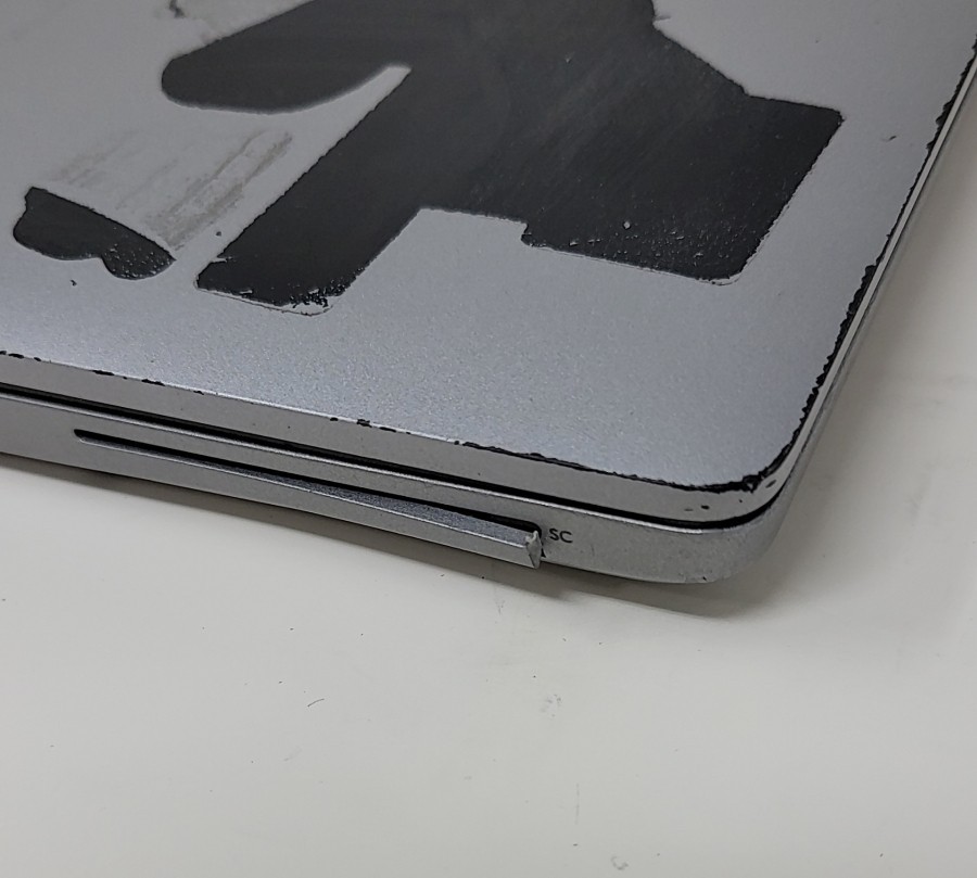 DELL LATITUDE 5410 Laptop Intel I7-10610U 8GB 256GB SEE NOTES
