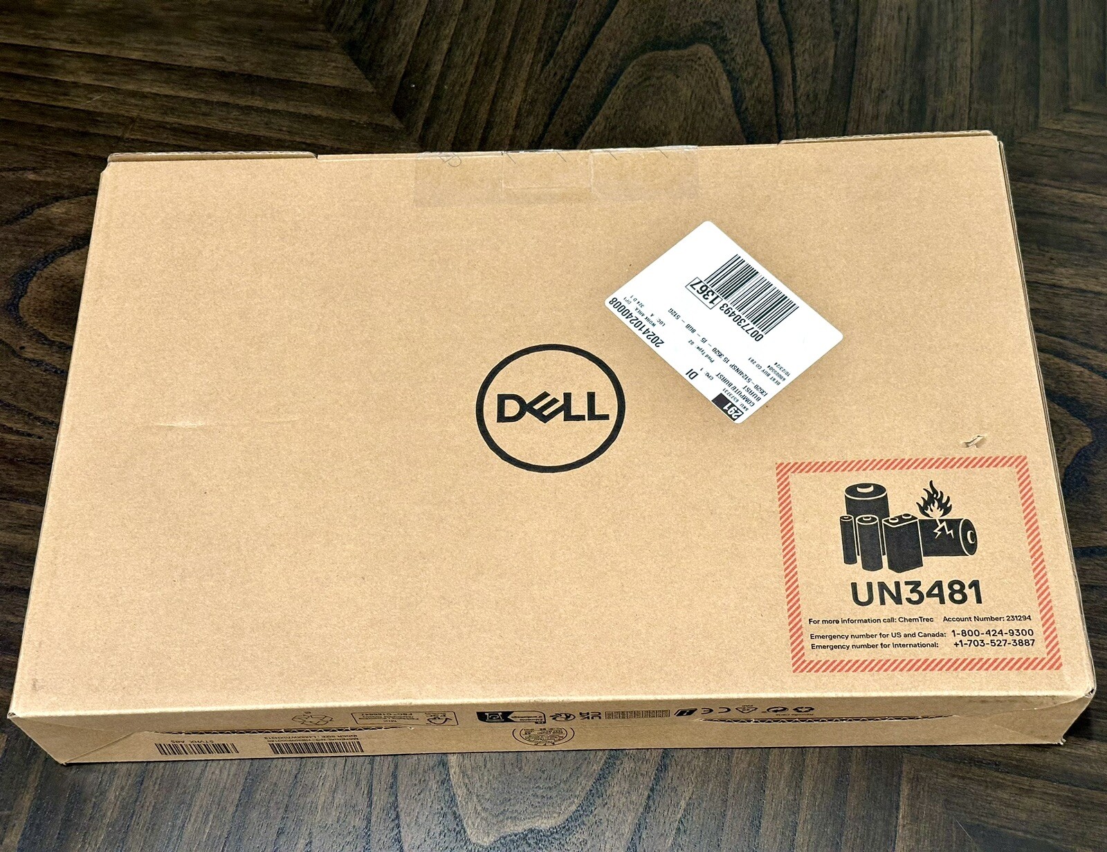 Brand New Dell Inspiron Touch Screen Laptop i5 8GB 512 SSD i3520-5124BLK-PUS