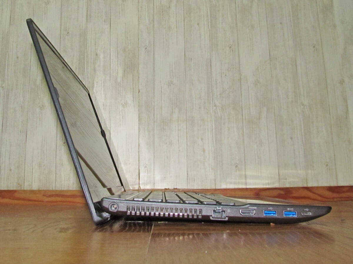 Fujitsu LIFEBOOK AH53/D3 Core i7-8565U 32GB 1TB SSD + 1TB HDD Blu‑ray Win 11 Pro