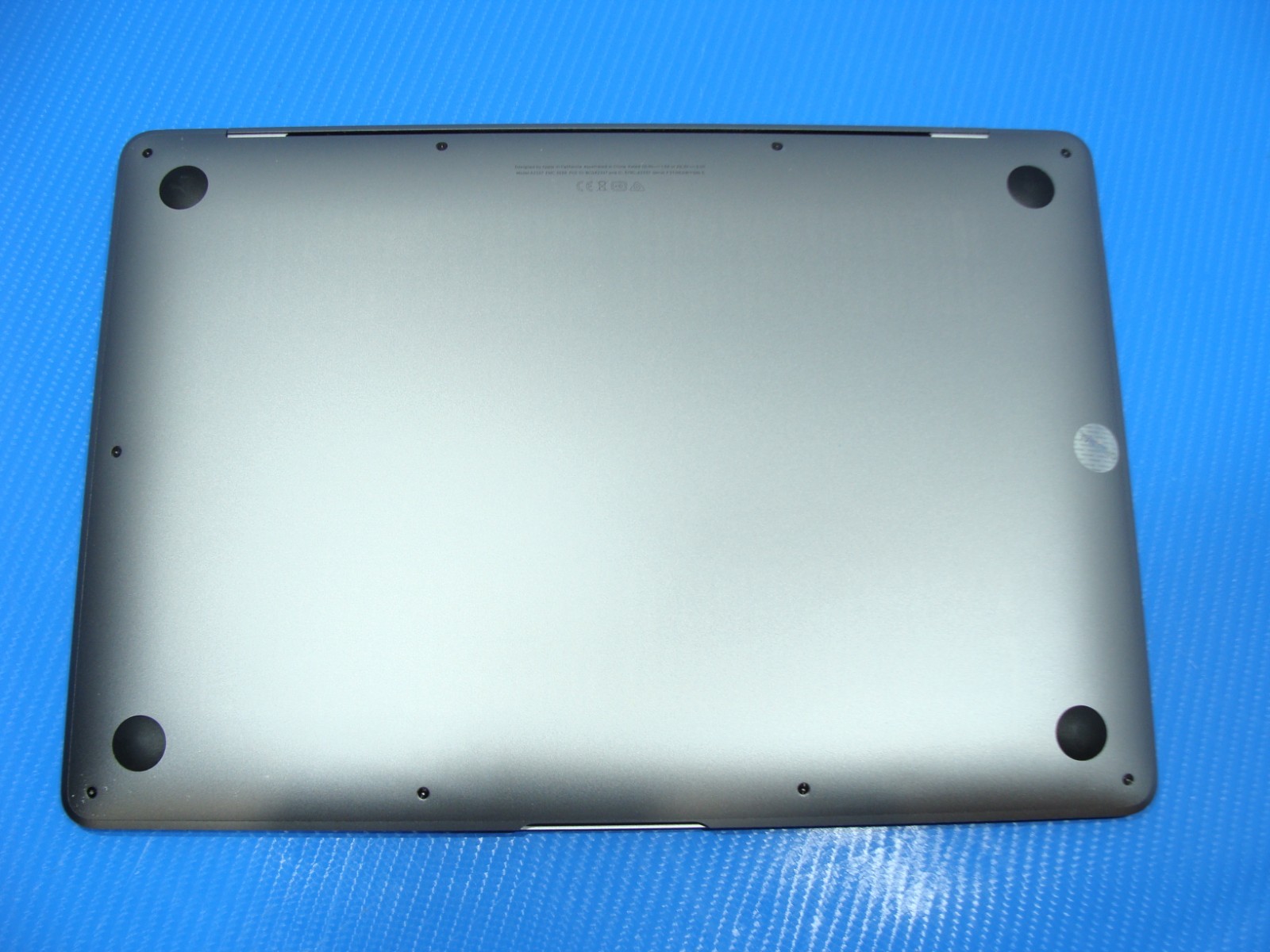 Apple MacBook Air A2337 (2020) 13.3″ M1 8CPU/8GPU 8GB 512GB OS Sonoma MGN73LL/A