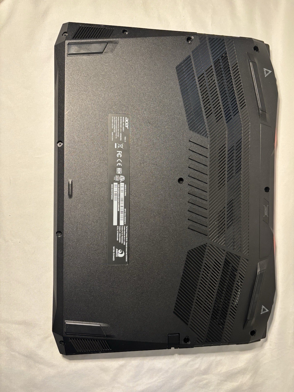 Acer Nitro Ryzen 5,4600H,15.6”,Nvidia GeForce GTX 1650,4GB GDDR6 Obsidian Black