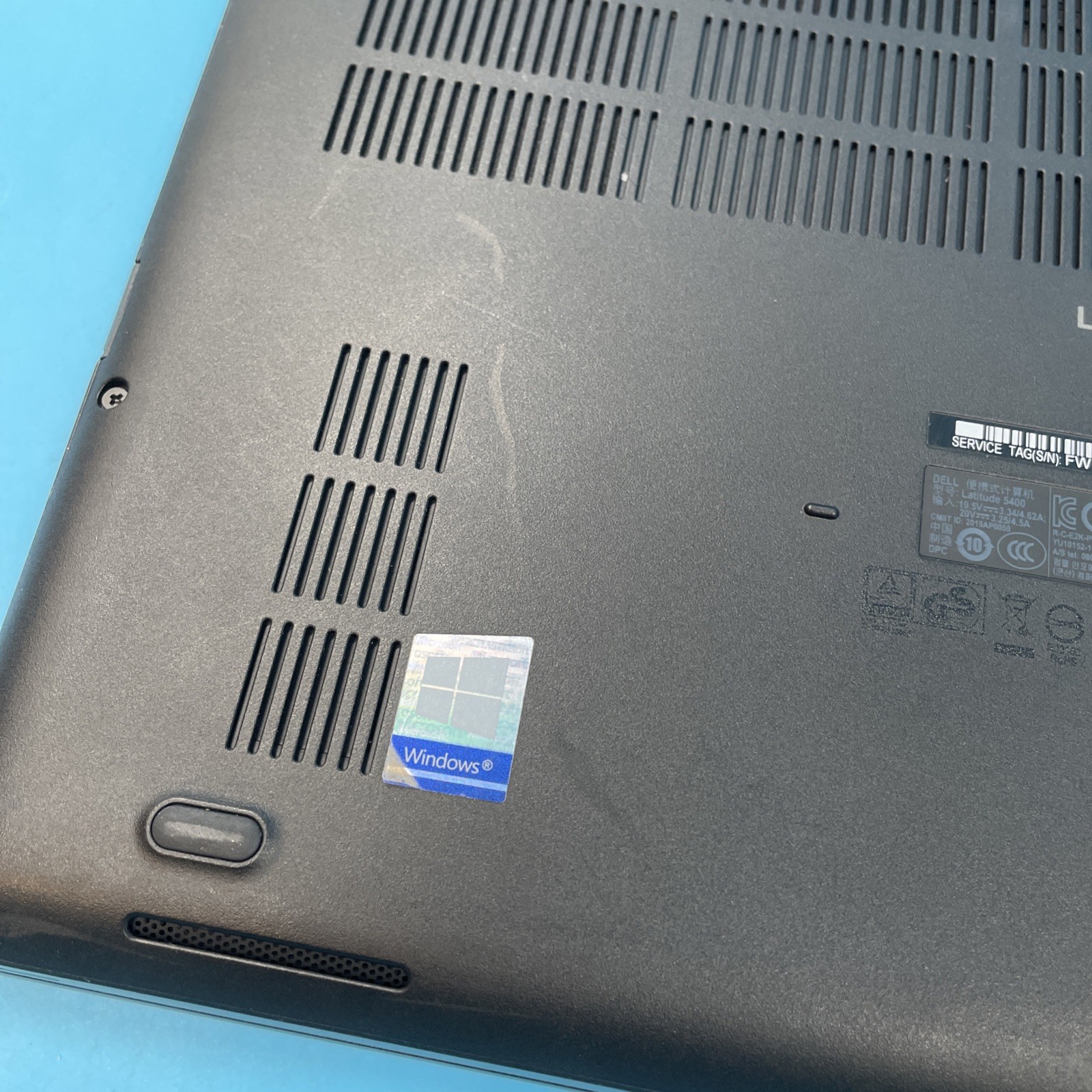Dell Latitude 5400 | i7-8650U | 16GB RAM | NO DRIVE | NO OS | 74% BATTERY