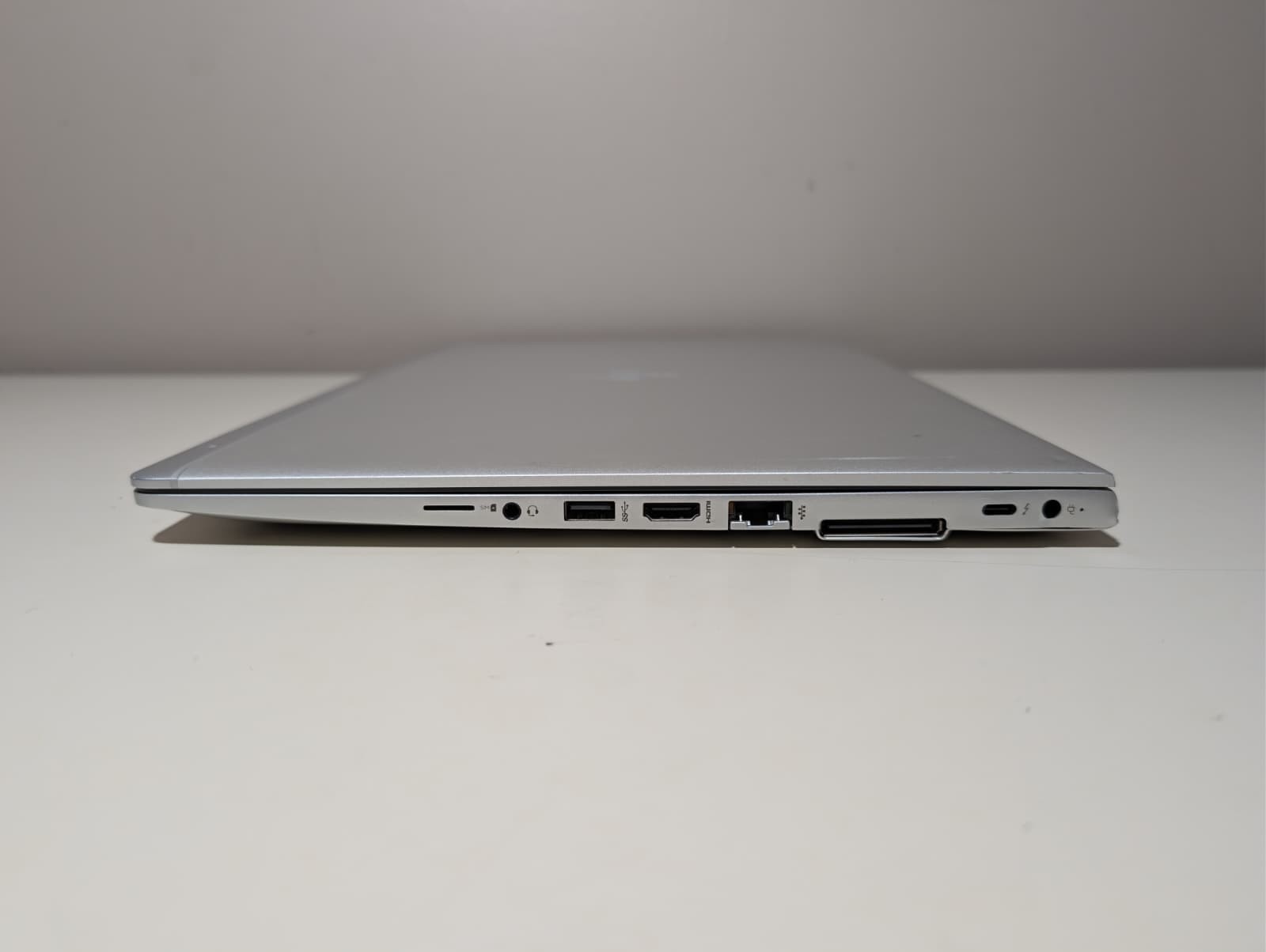 Read! HP EliteBook 850 G6 | i7 8th Gen 4GB RAM | Backlit | AS-IS