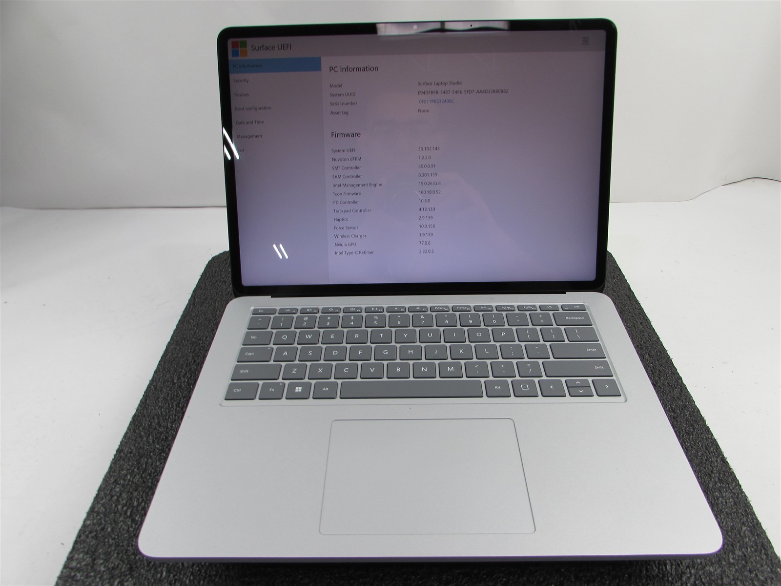 Microsoft Surface Laptop Studio 1964 i7-11370H 1TB SSD 32GB RTX A2000 *No A/C*