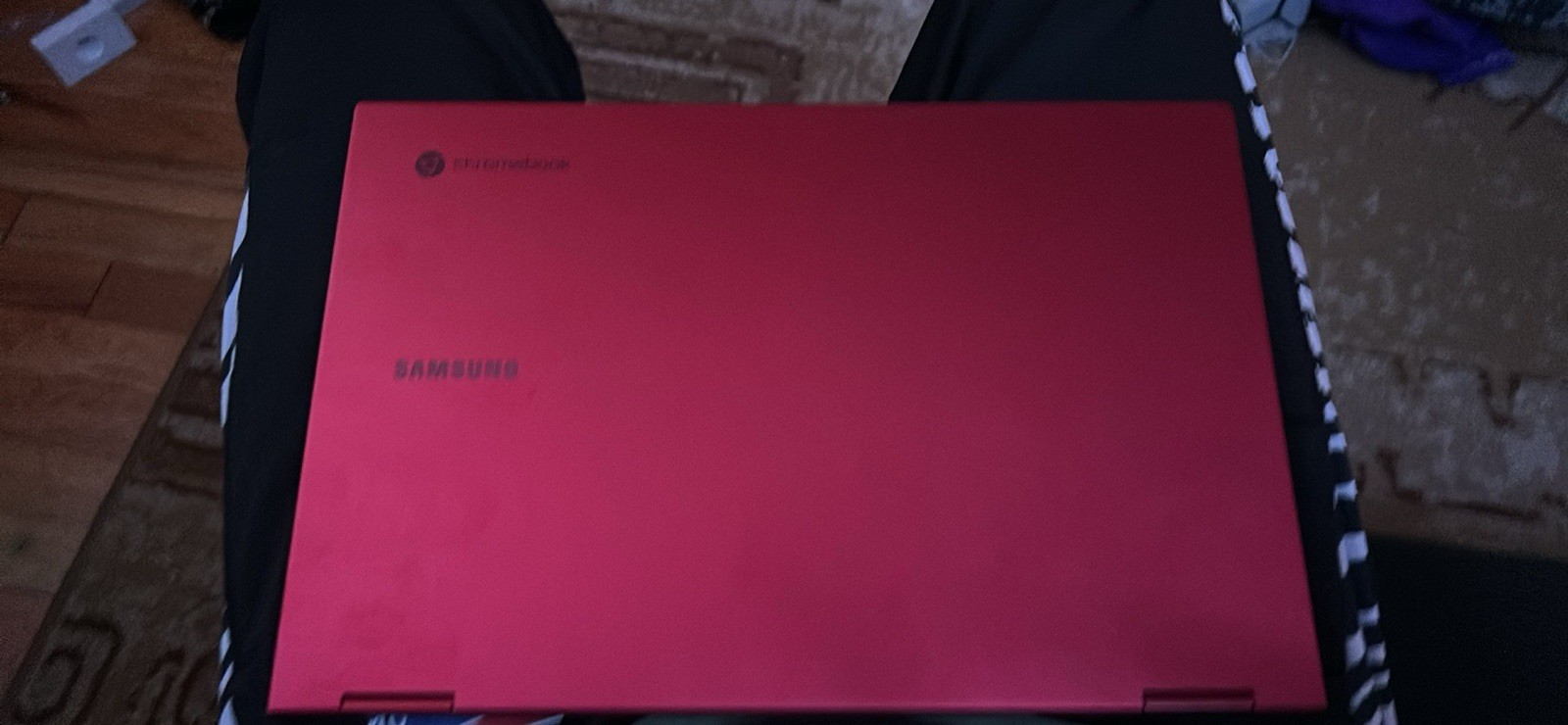 Samsung Galaxy Chromebook2 XE530QDA-KA1US 13.3” Intel i3 Touchscreen Fiesta Red