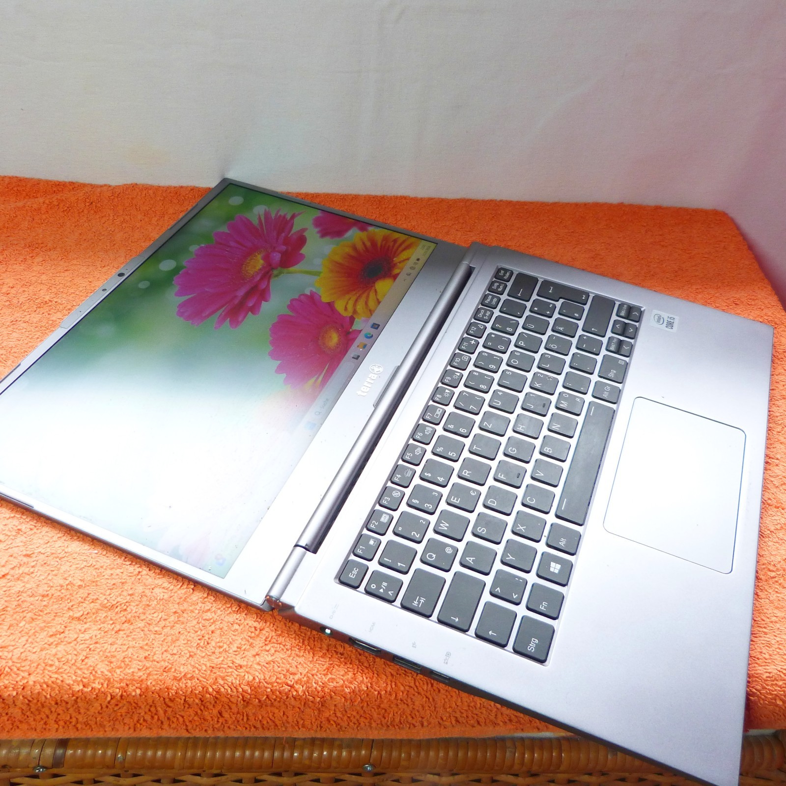 Terra 1470 14″ FULLHD ULTRABOOK 1KG l 512GB SSD Windows 11 l i5 QUAD Gen10