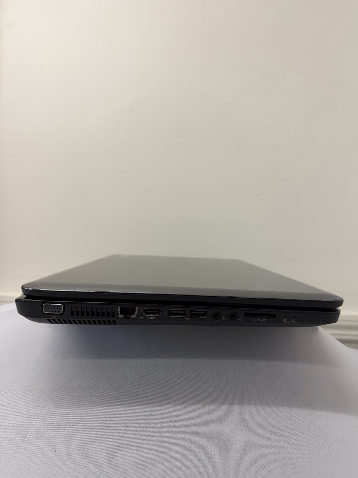 HP Pavilion g7 Laptop – Good Screen – Intel i3-2330M – RAM 4 GB – Read Des