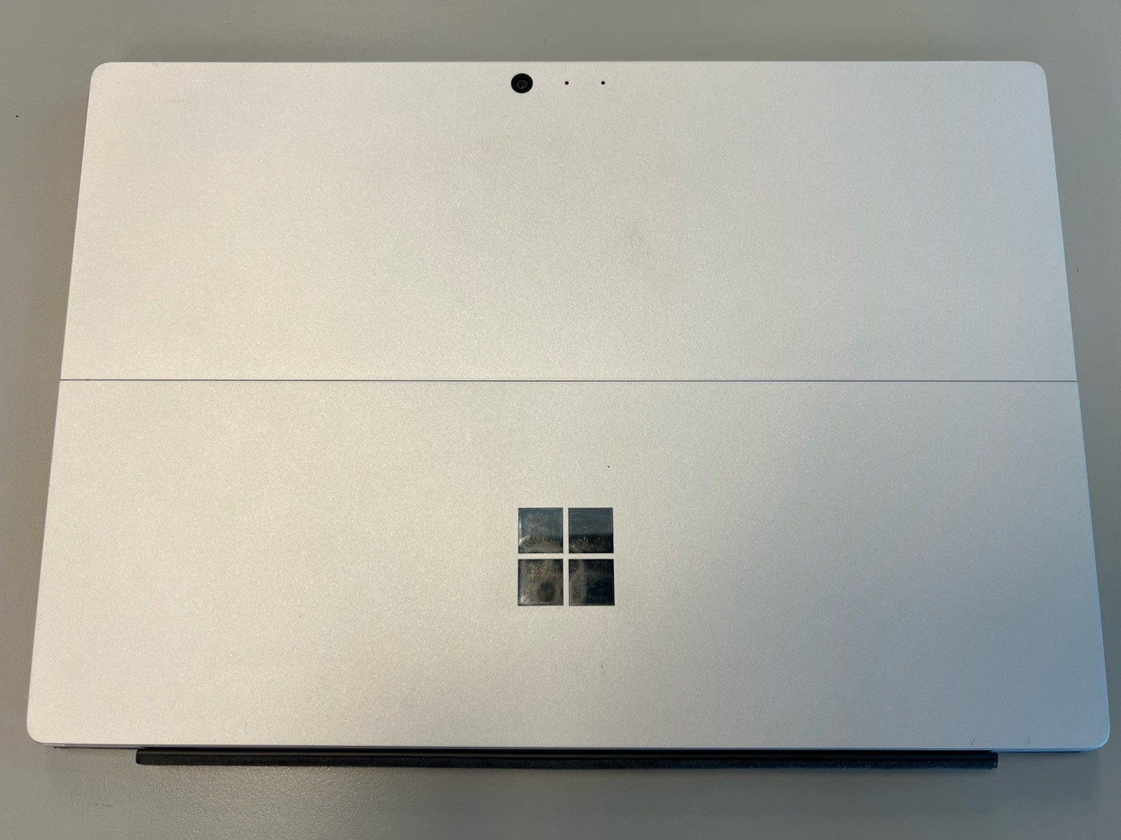 Microsoft Surface Pro 6 12.3″ i7-8650U 512GB 16GB RAM Windows 10 Pro