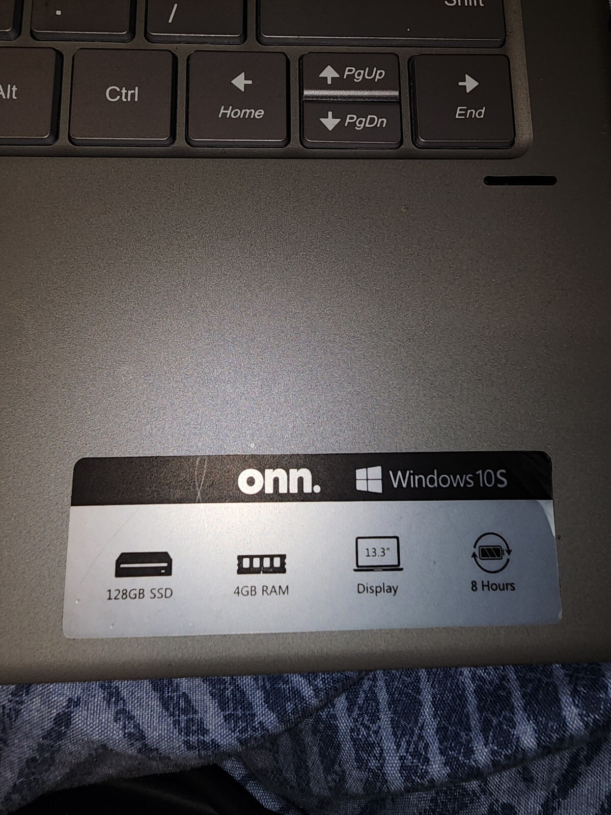 ONN 13.3 inch (128GB, Intel Core i3 8th Gen., 2.10GHz, 4GB) Convertible…