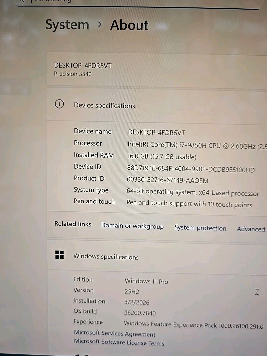 Dell Precision 5540 15.6” 16 GB RAM 1TB HD Core i7 9th Gen 2.6GHz Touch Screen