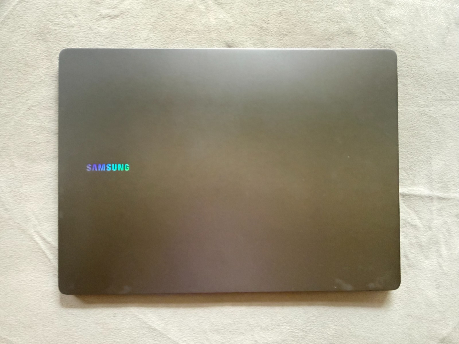 Samsung Galaxy Book5 Pro Touch-Screen Laptop (Excellent Condition)