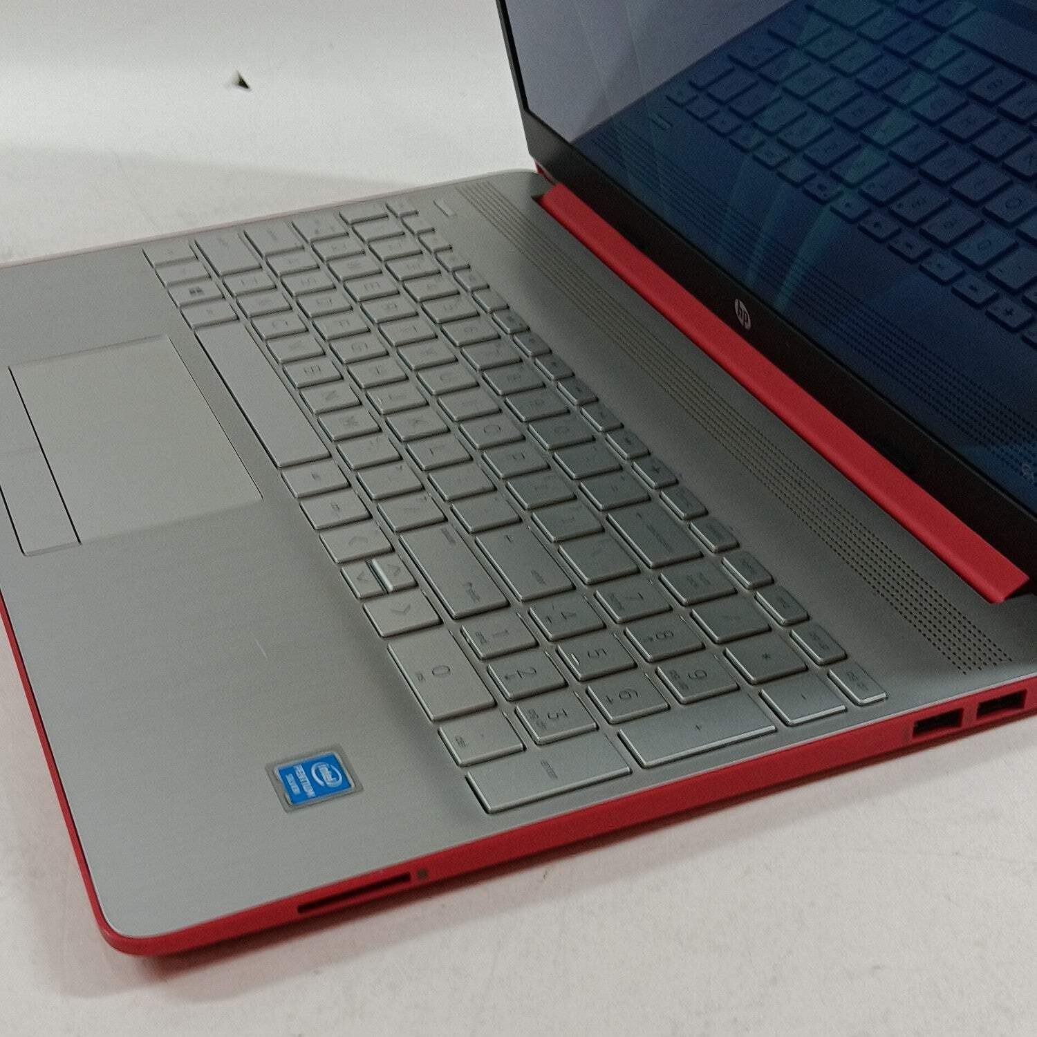 HP Laptop 15-DW0083WM 15.6″ Pentium Silver N5030 1.1GHz 4GB RAM 128GB SSD