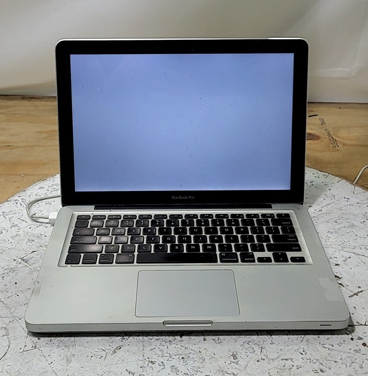 APPLE A1278 13-INCH, EARLY 2011 Laptop Intel I7-2620M 4GB 500GB SEE NOTES