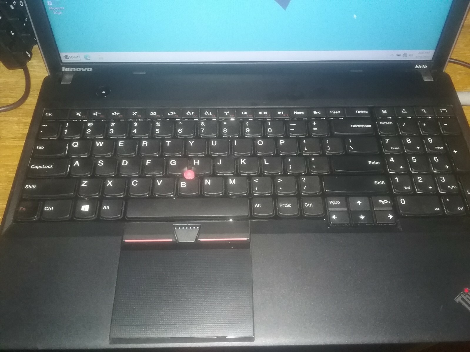Customized IBM Lenovo Laptop – Windows 10 with 98 SE Theme – Retro Look