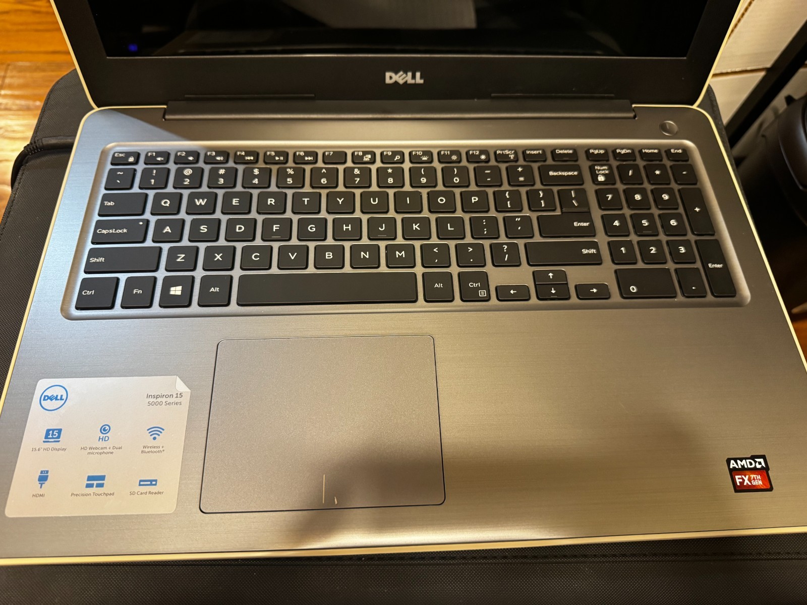 Dell Inspiron 5565 AMD radeon r7, Laptop, 8gb ram 1tb HD