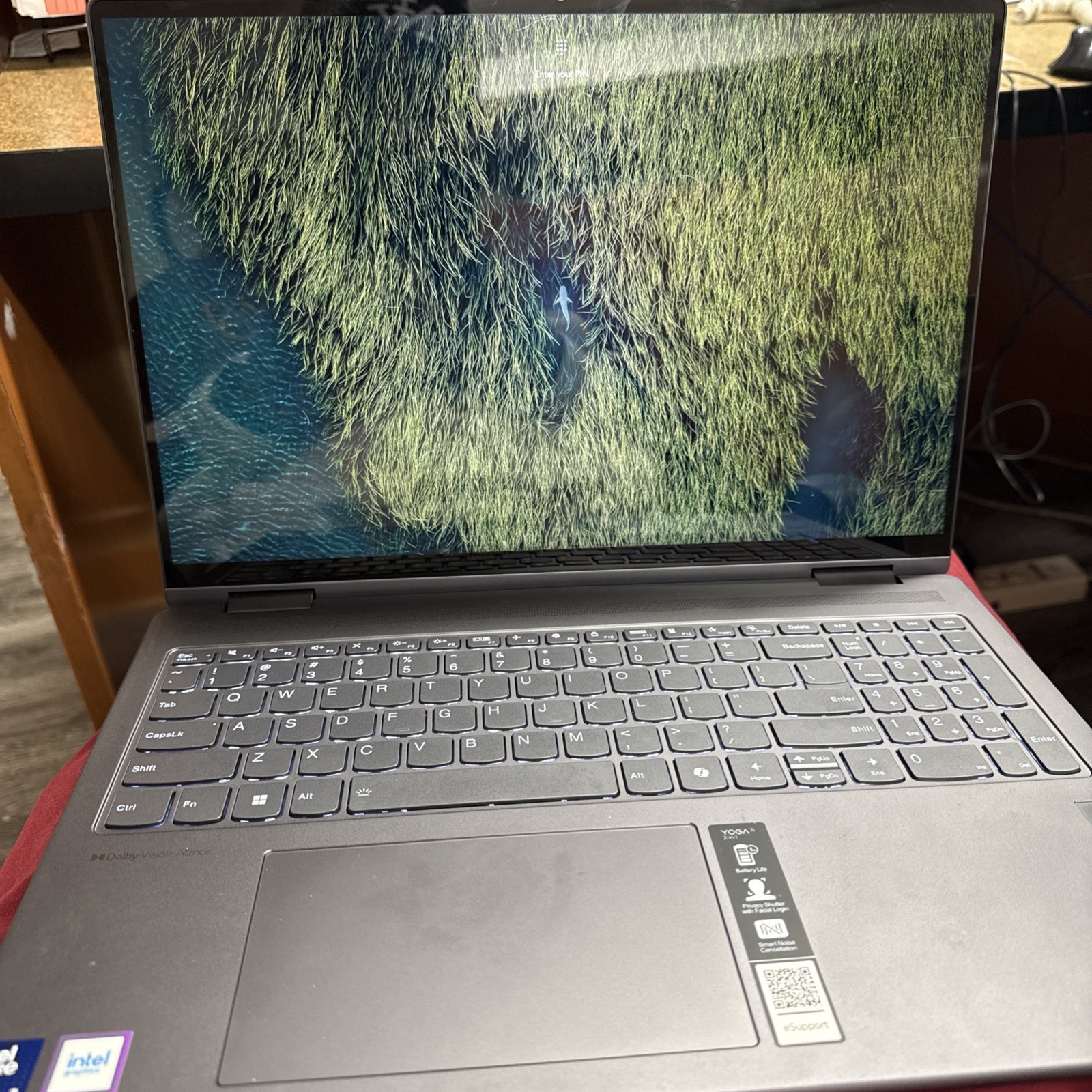 Lenovo Yoga 7 2-in-1 16IML9 16″ Core Ultra 7 155U 4.8GHz 16GB RAM 1TB SSD