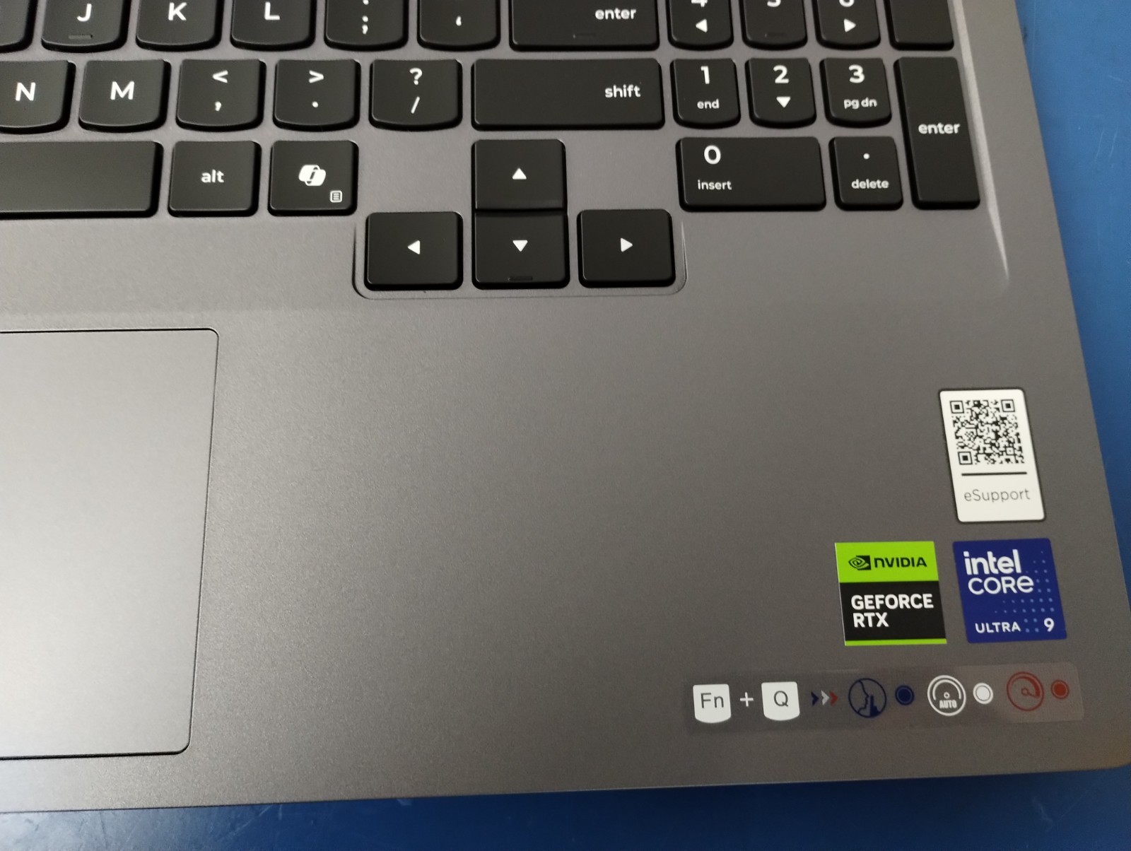 Lenovo Legion 5 16IAX10, Intel Core Ultra 9 275HX, 2.70 GHz 32 GB RAM, 1 TB NVMe