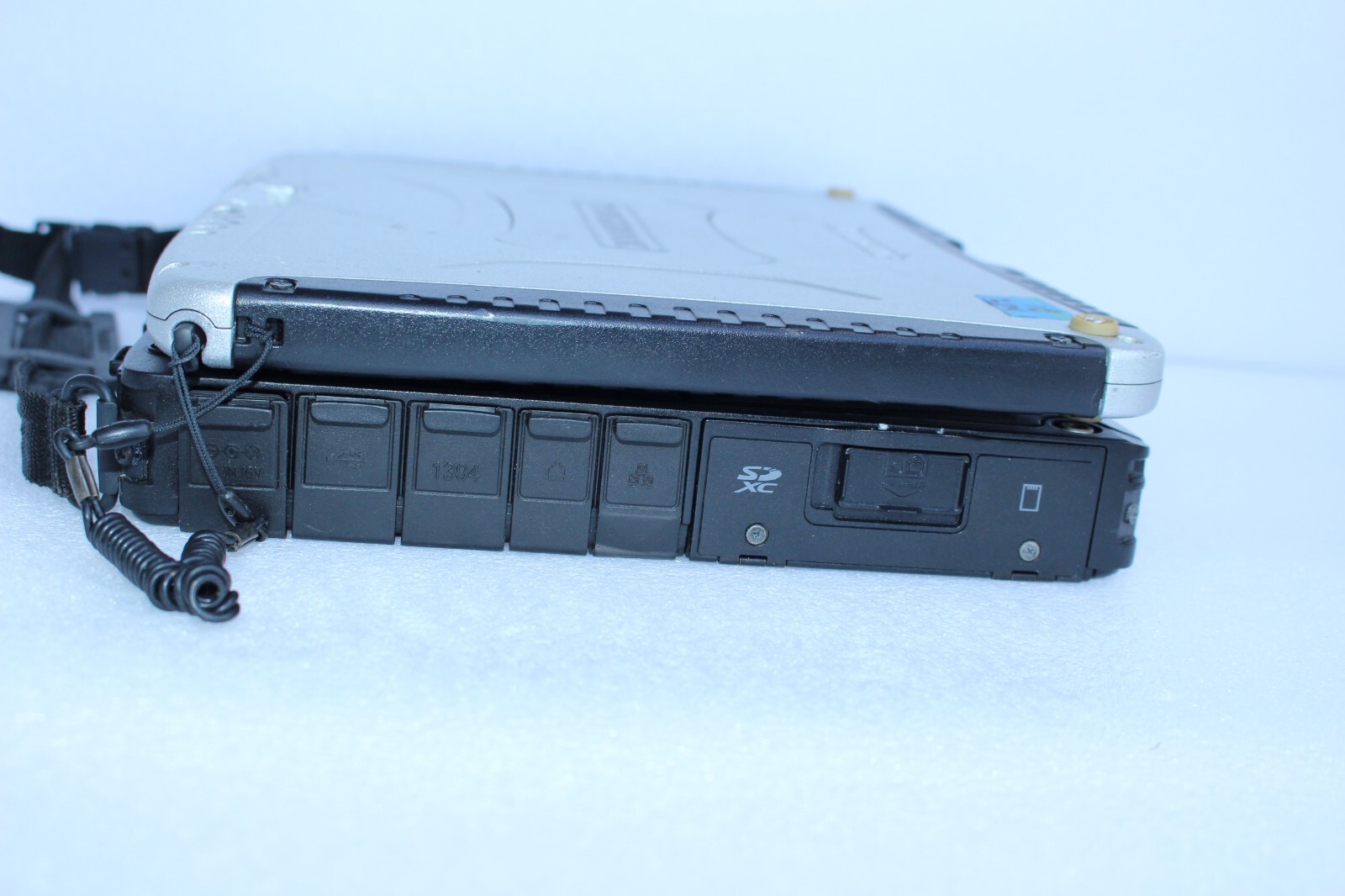 Panasonic TOUGHBOOK CF-19 MK-5 Core i5-2520M 16GB/ 240GB SSD/ Win10 PRO64/