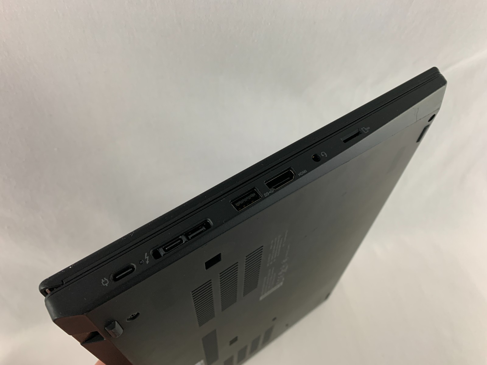 Lenovo ThinkPad P43s Laptop Intel Core i7-8565U 1.8GHz, 16GB RAM, 500GB SSD W11P