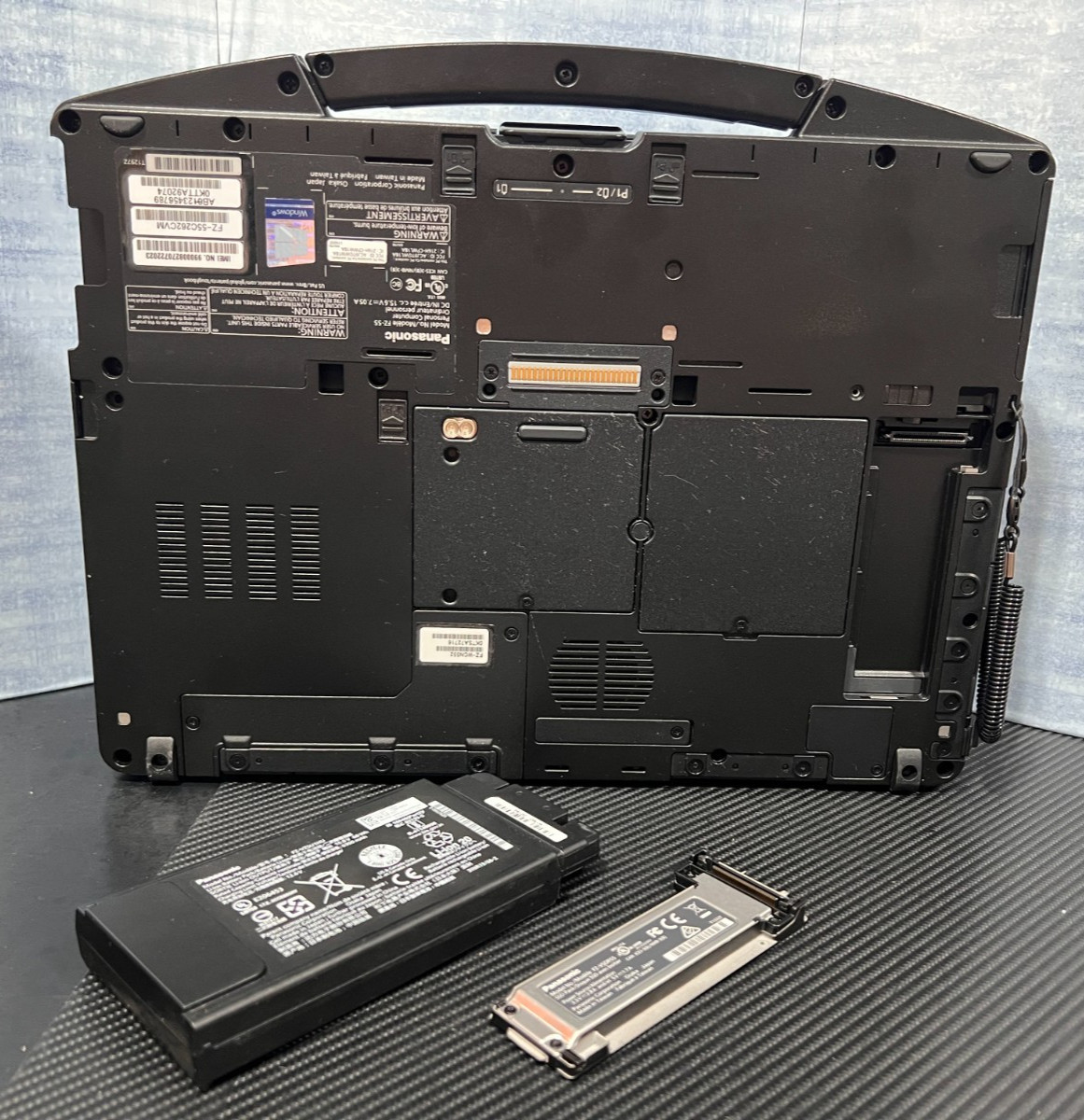FZ-55C262CVM i5-8365U, 512GB SSD,16GB Mem,VGA,HDMI, GPS, Touchscreen,Win11 25H2.